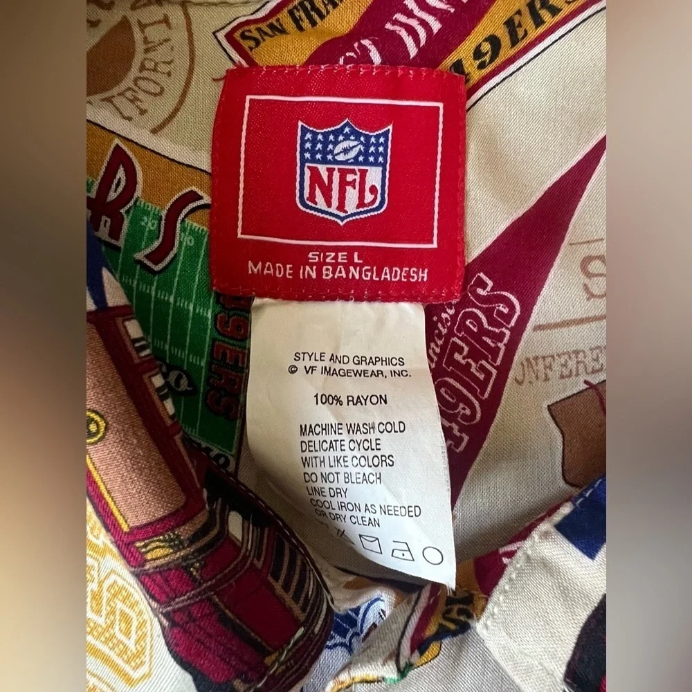 San Francisco Forty Niners NFL Hawaiian Style Shirt - Picture 8 of 9